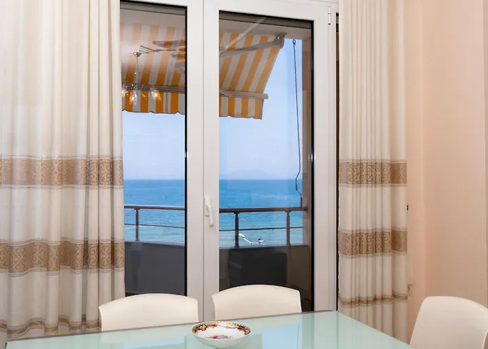 Imperial Visar Apartment Iriish